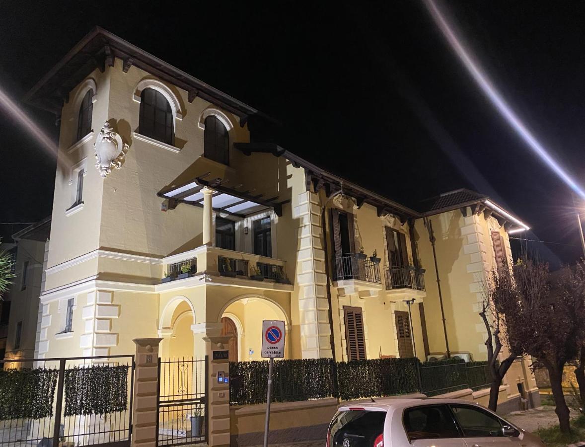 Il Palazzo - Luxury Home & Event コゼンツァ エクステリア 写真